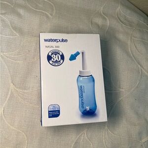 New Blue Nasal Irrigator Closed Box